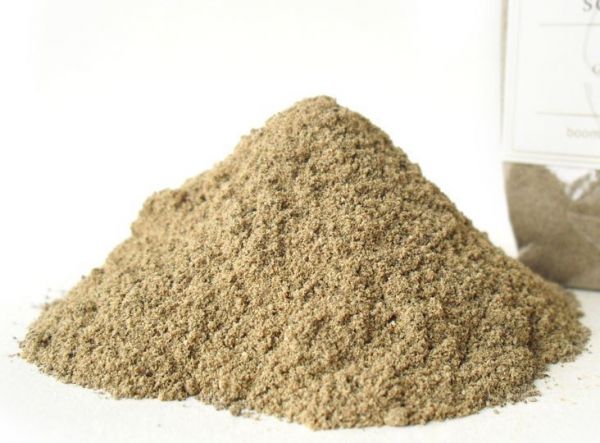 Pfeffer schwarz, gemahlen Pfeffer schwarz, gemahlen